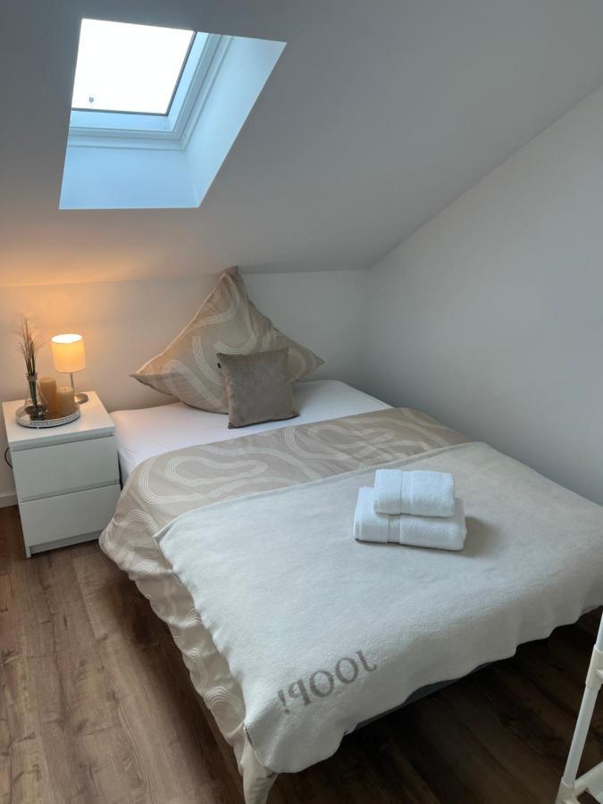 Ferienwohnung Lidu-Jene Eislingen Exterior foto